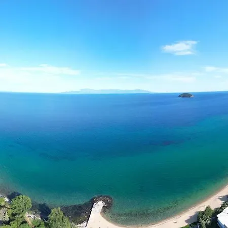 Dimitras * Palaiontsiflikion